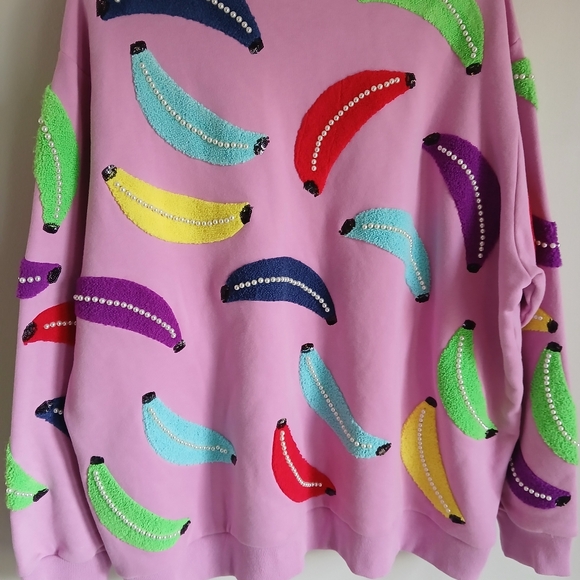 Queen of Sparkles BANANAS Sweatshirt - Picture 5 of 7